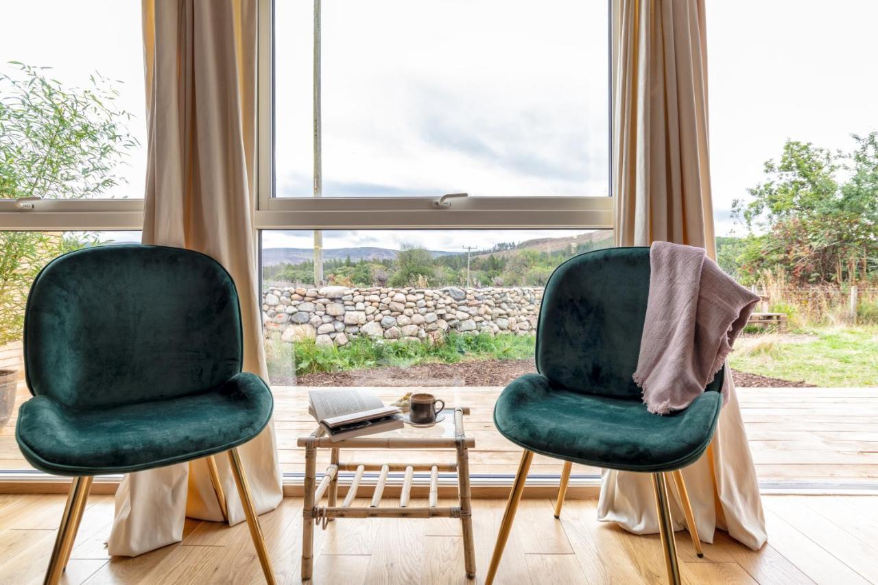 Alba - Charming Boutique Forest View Cabin With Hot Tub In Ballater Exterior foto